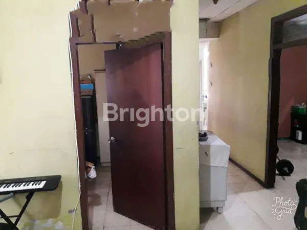 image RUMAH KEBON PALA TANAH ABANG HITUNG TANAH 2 LANTAI (4)