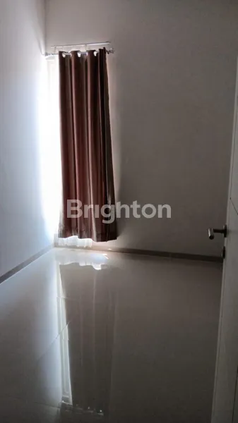 image RUNGKUT ASRI SIAP HUNI KONDISI TERAWAT DEKAT MERR (2)