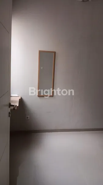 image RUNGKUT ASRI SIAP HUNI KONDISI TERAWAT DEKAT MERR (4)