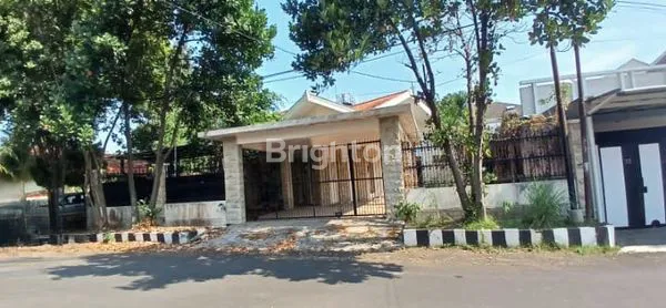 image RUMAH BESAR DENGAN PERABOT DI DIENG KOTA MALANG (1)