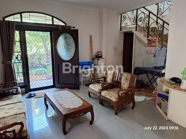 image RUMAH HOEK SIAP HUNI DI PELANGI NILA GADING JAKARTA UTARA (1)