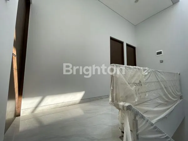 image RUMAH GRESS ELEGANT MINIMALIS (6)