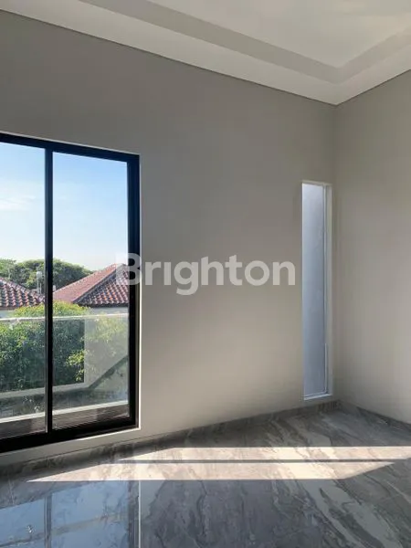 image RUMAH BARU GRESS 3 LANTAI ALAM HIJAU CITRALAND (2)