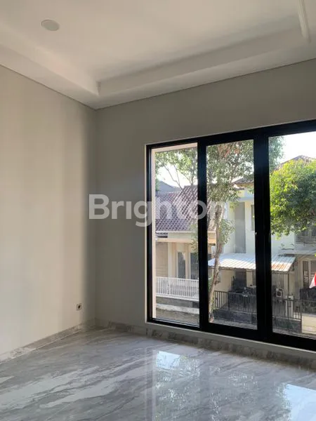 image RUMAH BARU GRESS 3 LANTAI ALAM HIJAU CITRALAND (5)