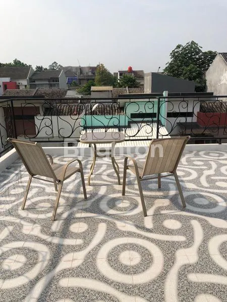 image CLUSTER SIMPLICITY THE ICON BSD CITY (5)