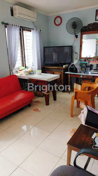 image RUMAH MURAH LANTAI DUA DI LOKASI YANG NYAMAN AMAN AREA TAMAN JIMBARAN  (4)