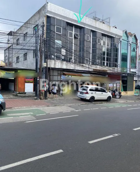 RUKO 3.5 LANTAI DI KAMPUNG MELAYU JAKARTA TIMUR