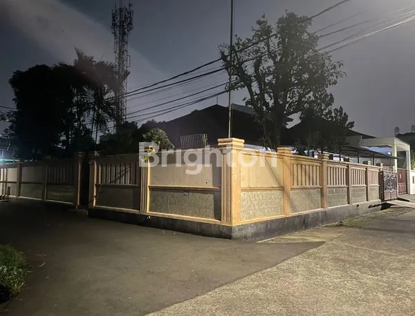 image RUMAH HOEK DAERAH PESANGGRAHAN, JAKARTA SELATAN (7)