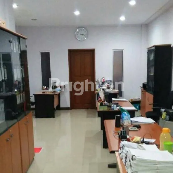 image RUKO TERMURAH DI DAERAH PULO GADUNG, LOKASI SANGAT STRATEGIS DAN COCOK UNTUK INVESTASI, BERSEBELAHAN DENGAN BANK BRI & BANK BCA (2)