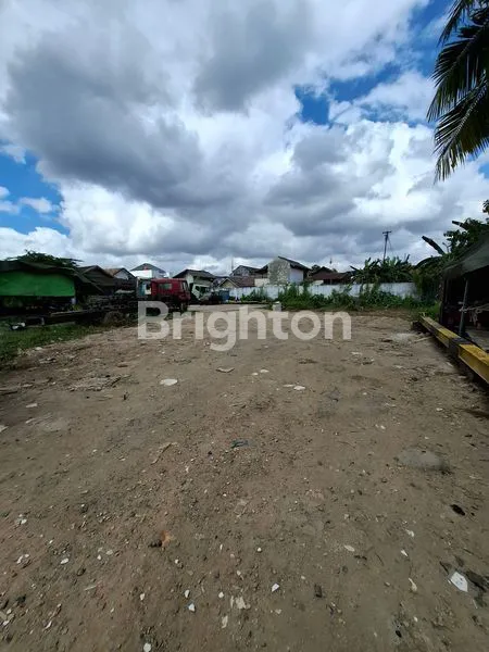 image LOKASI STRATEGIS PUSAT BISNIS (6)