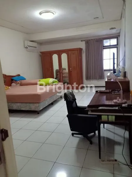 image NEGO !! RUMAH DI LOKASI STRATEGIS, DI KAWASAN SATELIT, SURABAYA BARAT  (3)