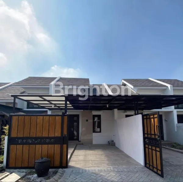image RUMAH CANTIK NOL JALAN RAYA CERME (1)
