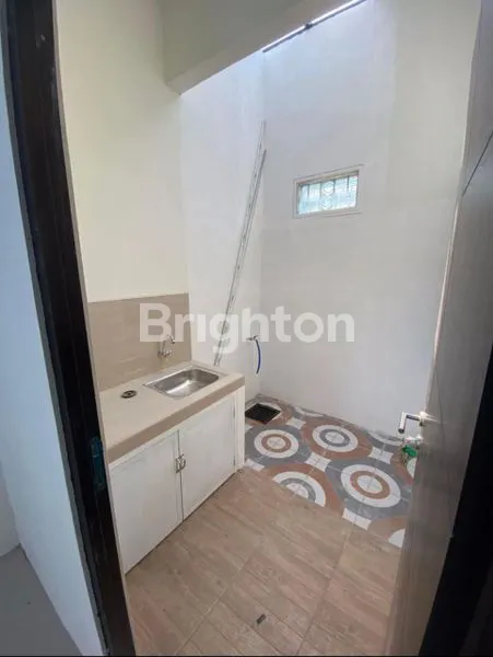 image RUMAH CANTIK NOL JALAN RAYA CERME (5)