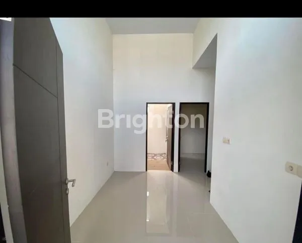 image RUMAH CANTIK NOL JALAN RAYA CERME (6)