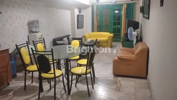 CONDOMINIUM LIPPO CARITA UTARA