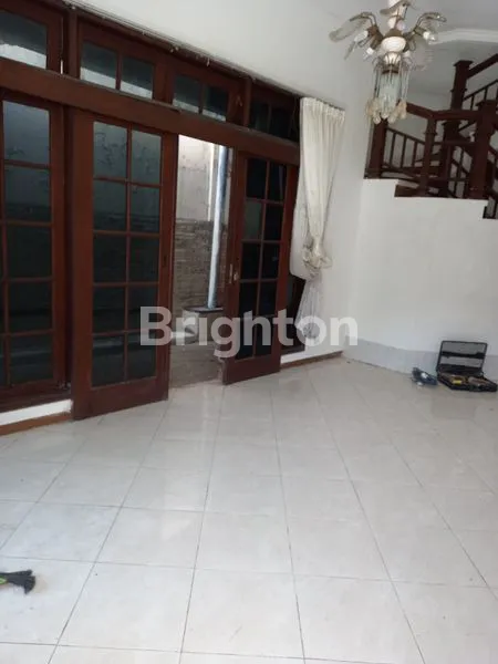 image  RUMAH DI KAWASAN SATELIT UTARA, SURABAYA BARAT (1)