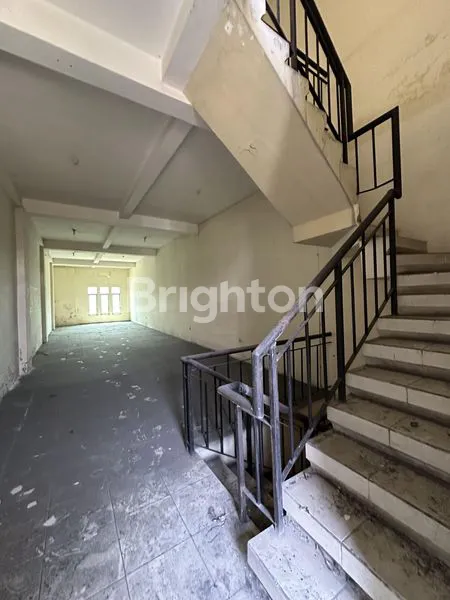 image RUKO STRATEGIS PERKANTORAN JEBRES SOLO (6)