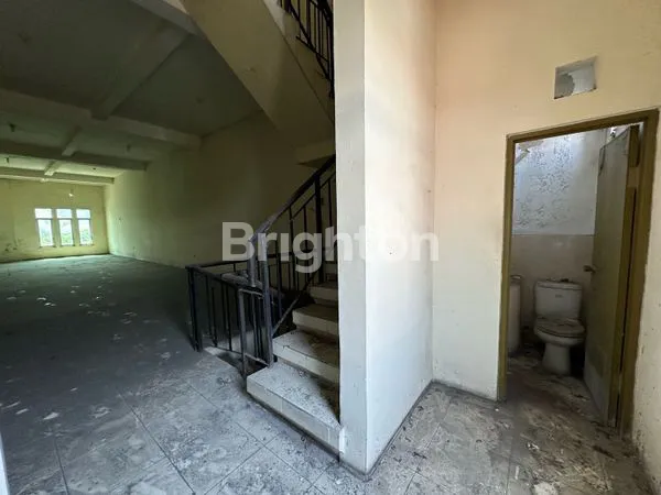 image RUKO STRATEGIS PERKANTORAN JEBRES SOLO (8)