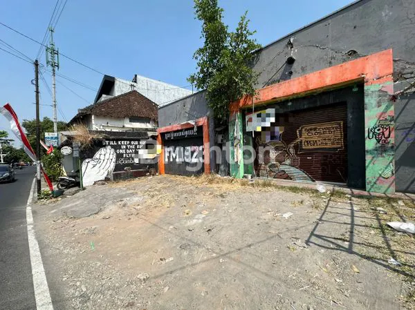 image RUANG USAHA STRATEGIS MURAH TENGAH KOTA JEBRES SOLO KOTA (3)