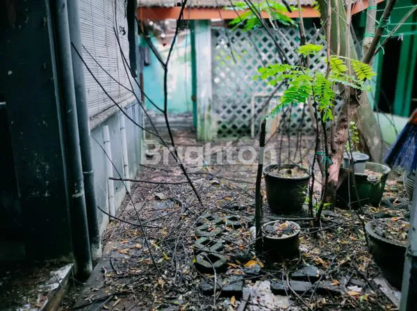 image RUANG USAHA STRATEGIS MURAH TENGAH KOTA JEBRES SOLO KOTA (6)