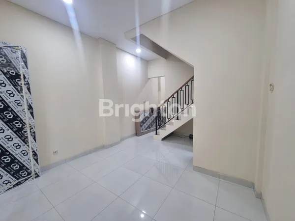 image RUMAH BARU TANJUNG DUREN 3,8 X 11 JAKARTA BARAT (4)