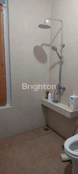 image RUMAH CANTIK 2 LANTAI DI LAVON 1 CLUSTER GRANDURA CIKUPA TANGERANG (8)