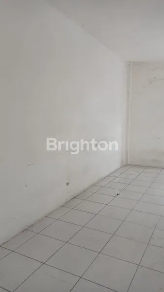 image RUKO 4 LANTAI AKSES JALAN RAYA (2)