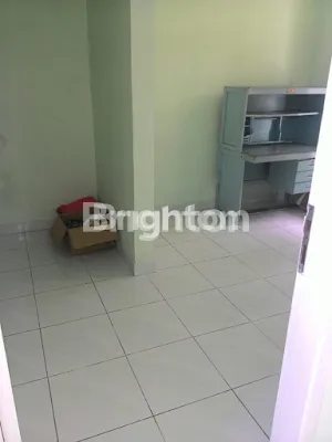 image RUMAH SIAP HUNI TAMAN BROMO LIPPO KARAWACI TANGERANG (2)