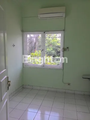image RUMAH SIAP HUNI TAMAN BROMO LIPPO KARAWACI TANGERANG (3)