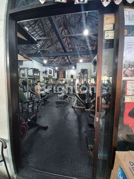 image INVESTASI BAGUS DAN SANGAT MENGUNTUNGAKAN 4 RUMAH DALAM 1 LAHAN UTAN KAYU JAKATTA TIMUR (5)