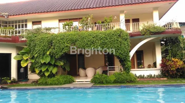 image PROPERTI MEWAH 5930M² DI CIAWI DENGAN KOLAM RENANG & POTENSI BISNIS (1)