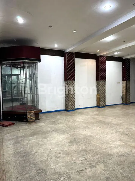 image RUKO DISEWAKAN LOKASI STRATEGIS AREA RAMAI  (3)