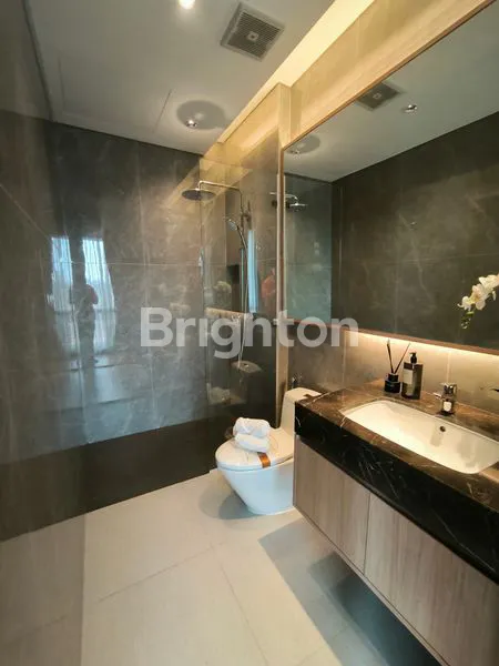 image RUMAH CANTIK ALA JEPANG BSD CITY KAWASAN TERPADU DENGAN FUTURE EXIT TOL DAN STASIUN LEBAR 7M (8)