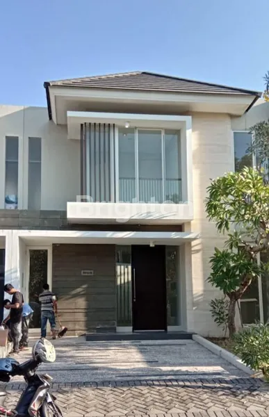 image RUMAH BARU GRESS 2 LANTAI DI PELICAN HILL CITRALAND  (1)
