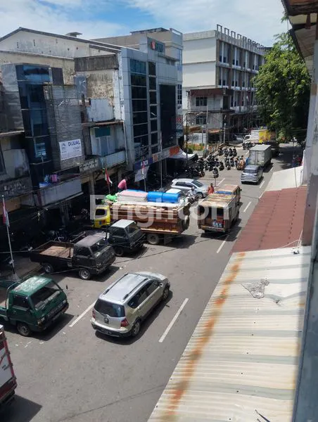 image RUKO 3LT STRATEGIS TENGAH KOTA PASAR KAPUAS BESAR PONTIANK (8)