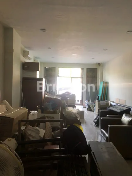 image RUKO SIAP HUNI RAYA DUKUH KUPANG NOL JALAN RAYA SURABAYA BARAT SANGAT STRATEGIS (5)