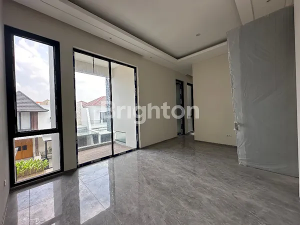 image RUMAH MINIMALIS BARU SELANGKAH DARI CLUBHOUSE WISATA BUKIT MAS DEKAT CITRALAND DAN GRAHA (6)