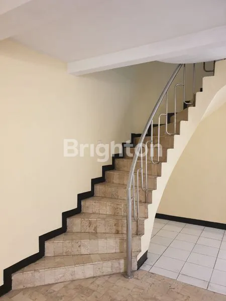 image RUMAH SIMPANG DARMO PERMAI SELATAN ( SDPS) (6)