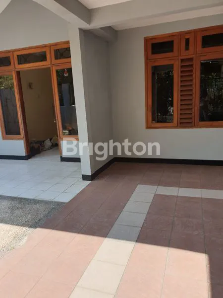 image RUMAH SIMPANG DARMO PERMAI SELATAN ( SDPS) (8)