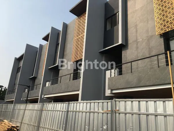 image RUMAH BARU GRESS KEBAYORAN JAKSEL TENGAH KOTA & SUPER STRATEGIS* (1)