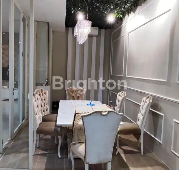 image RUMAH 2 LANTAI MINIMALIS FULL FURNISHED SIAP HUNI MALIBU PALM BEACH DEKAT PAKUWON CITY MALL KENJERAN MULYOSARI KERTAJAYA INDAH GALAXY MALL (2)