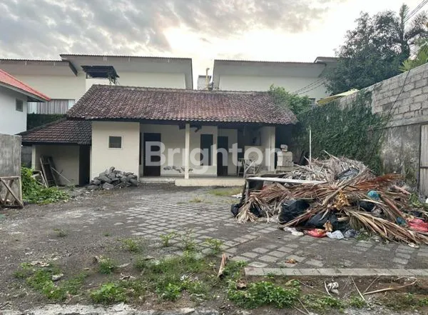 TANAH EXCLUSIF 2,2 M/20 TAHUN DAERAH PETITENGET SHM 239 M2