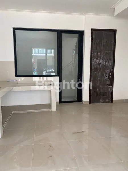 image RUMAH PIK2 4,5X10 (2)