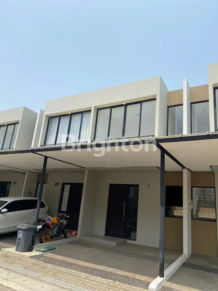 image RUMAH PIK2 4,5X10 (1)