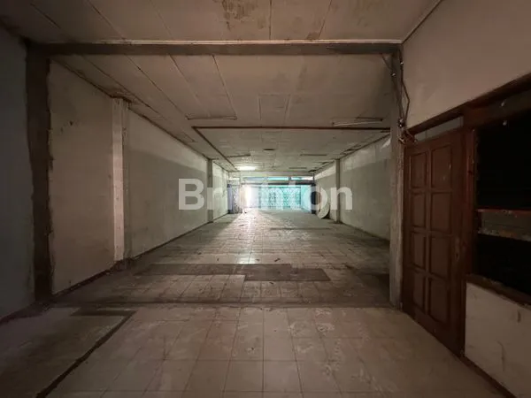 image RUKO GUDANG DI KAWASAN STRATEGIS JATEN KARANGNYAR SOLO (3)