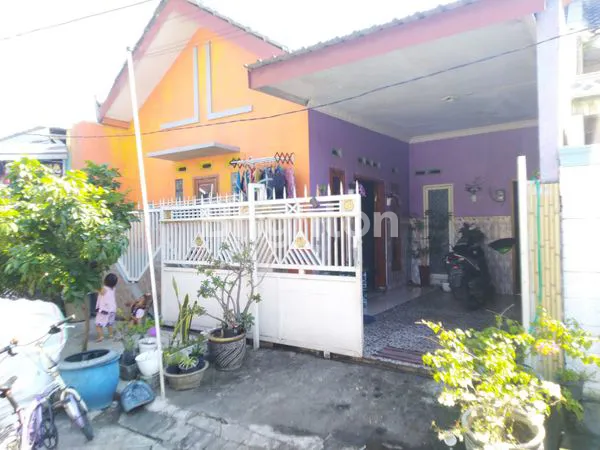 RUMAH FULL BANGUNAN