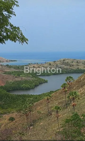 image TANAH LUAS LABUAN BAJO DENGAN VIEW LAUT DAN LOKASI STRATEGIS (2)