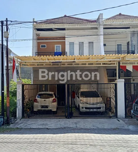 image RUMAH MINIMALIS 2 LANTAI DI GRAHA KEBONSARI ELVEKA  (1)