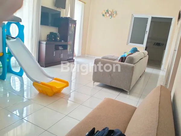 image RUMAH HOOK RAPI SIAP HUNI CLUSTER WEST COVINA KOTA WISATA CIBUBUR  (2)