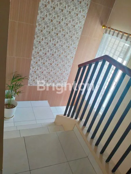 image RUMAH HOOK RAPI SIAP HUNI CLUSTER WEST COVINA KOTA WISATA CIBUBUR  (5)